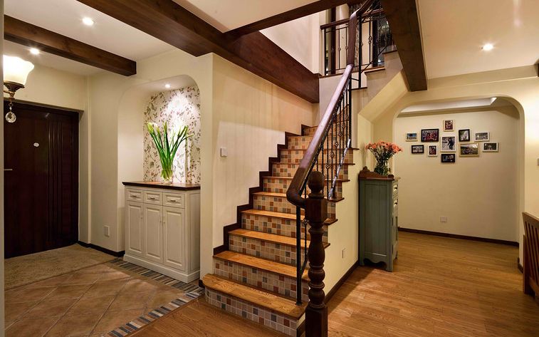 樓梯裝修的幾個(gè)注意事項(xiàng)-黃石裝修公司